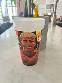 Lamine Yamal Cup - McDonalds (2026 World Cup) .  ***NEW***