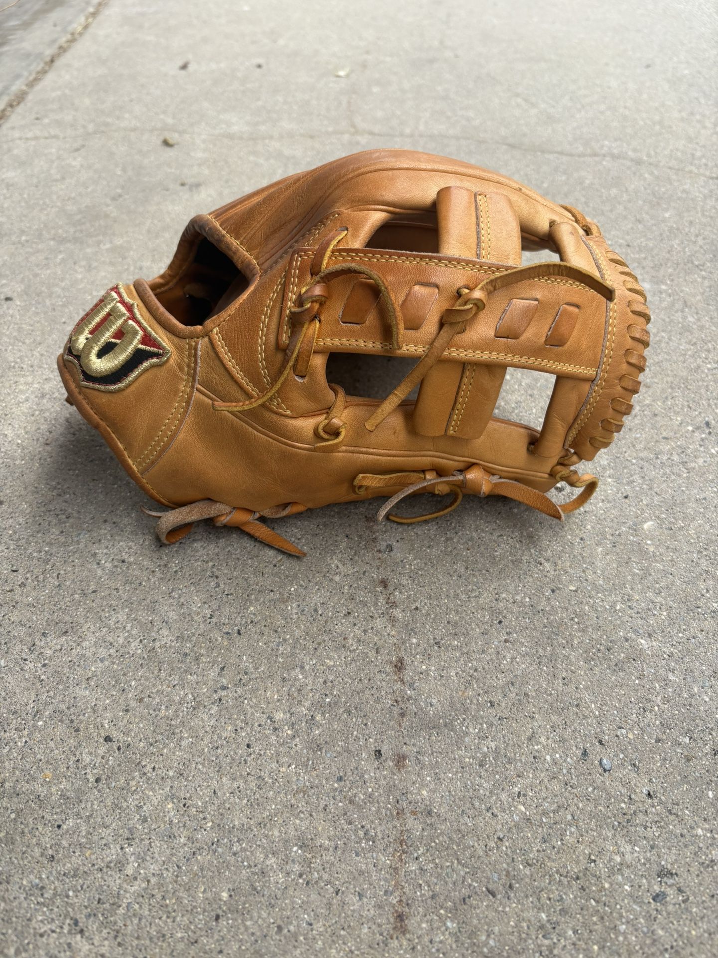 11.5 Japanese Wilson Glove Pro Staff