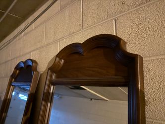 Solid wood double-arched bedroom dresser mirrors