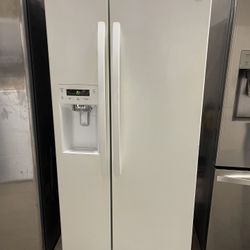 Kenmore White Side By Side Refrigerator 
