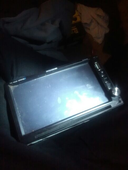 Screen radio soundstream Bluetooth 300w 4ch