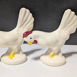 1950 Handmade Ceramic Chicken Figurines Pair by Martha Mies – Vintage Farmhouse Decor

