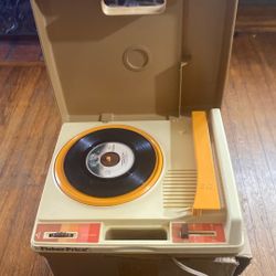 vintage Fisher-Price Model 825 Record Player from 1978
