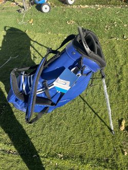 Maxfli New Standing Golf Bag With Rain Cap 