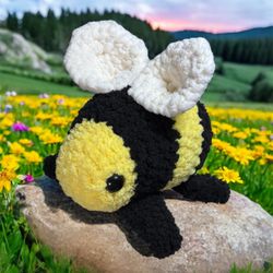 Giant Fluffy Crochet Bee Plushie