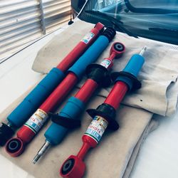 New 2026 TRD / Bilstein  Tundra front rear shocks. As new. Low / no miles  San Marcos