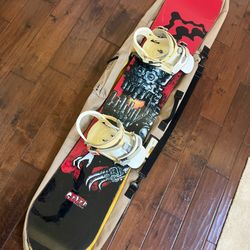 Burton Seven Snowboarding Set $295