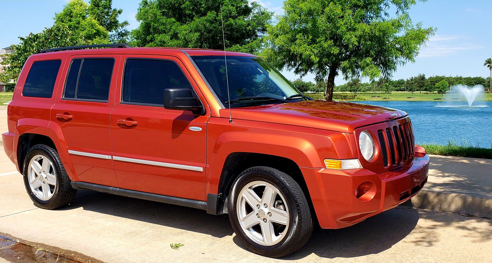 1 Owner 2010 Jeep Patriot Remote start Cold AC, heated seats,2.4 Cyl