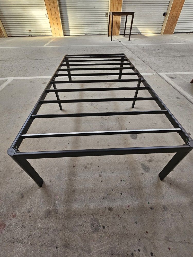 Twin Size Bed Frame (NEW)