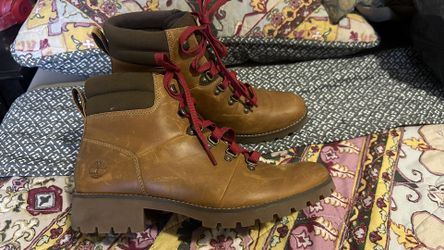 Timberland Women's Ellendale Waterproof Chukka Boot Size 10