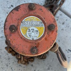 Seldon Brand Engine Hoist 