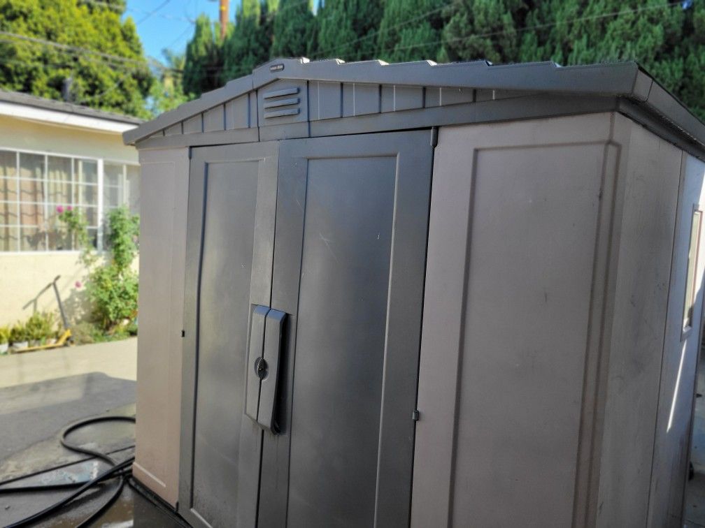 8x6 Keter Shed
