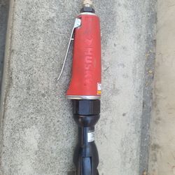 Husky 3/8 Air Rachet New