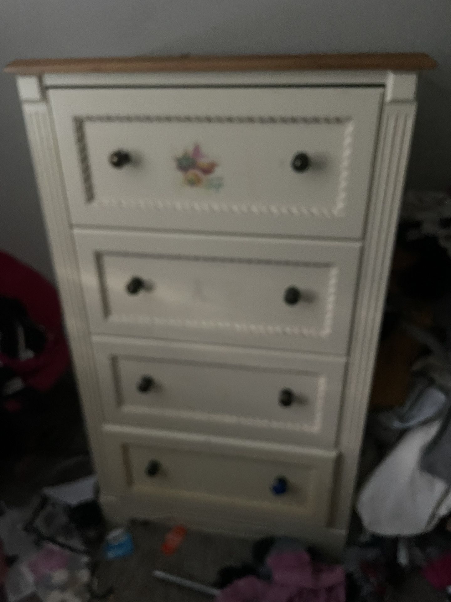 4 Drawer Kids Dresser