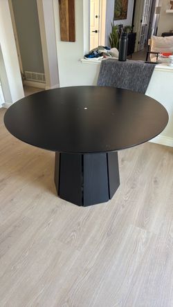 Black Round Dining Table with Pedestal Base