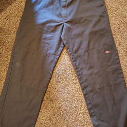 DICKIES SIZE 36X32 MENS 