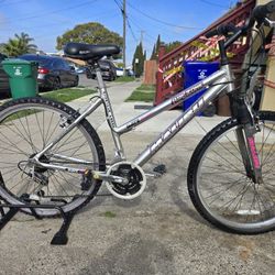 Nice Mountain Bike Medium Size 
Good Condition Ready to Ride