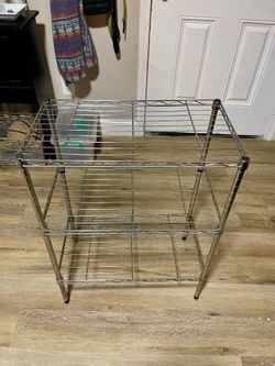 Stainless steel wire wracks one with cutting board