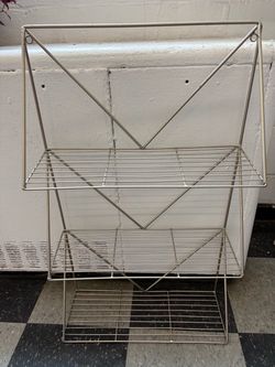 Plant stand