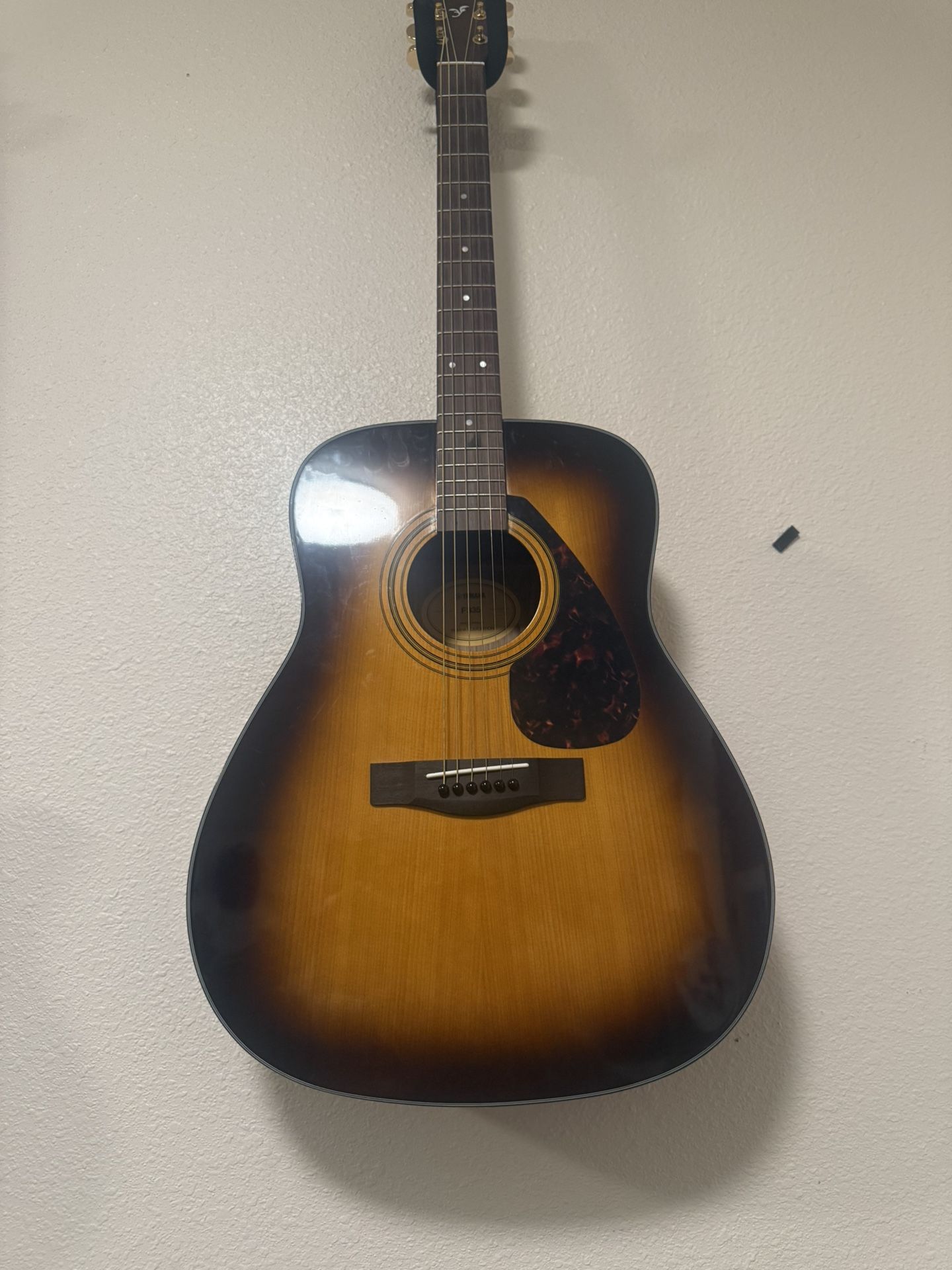 yamaha f355 acoustic guitar