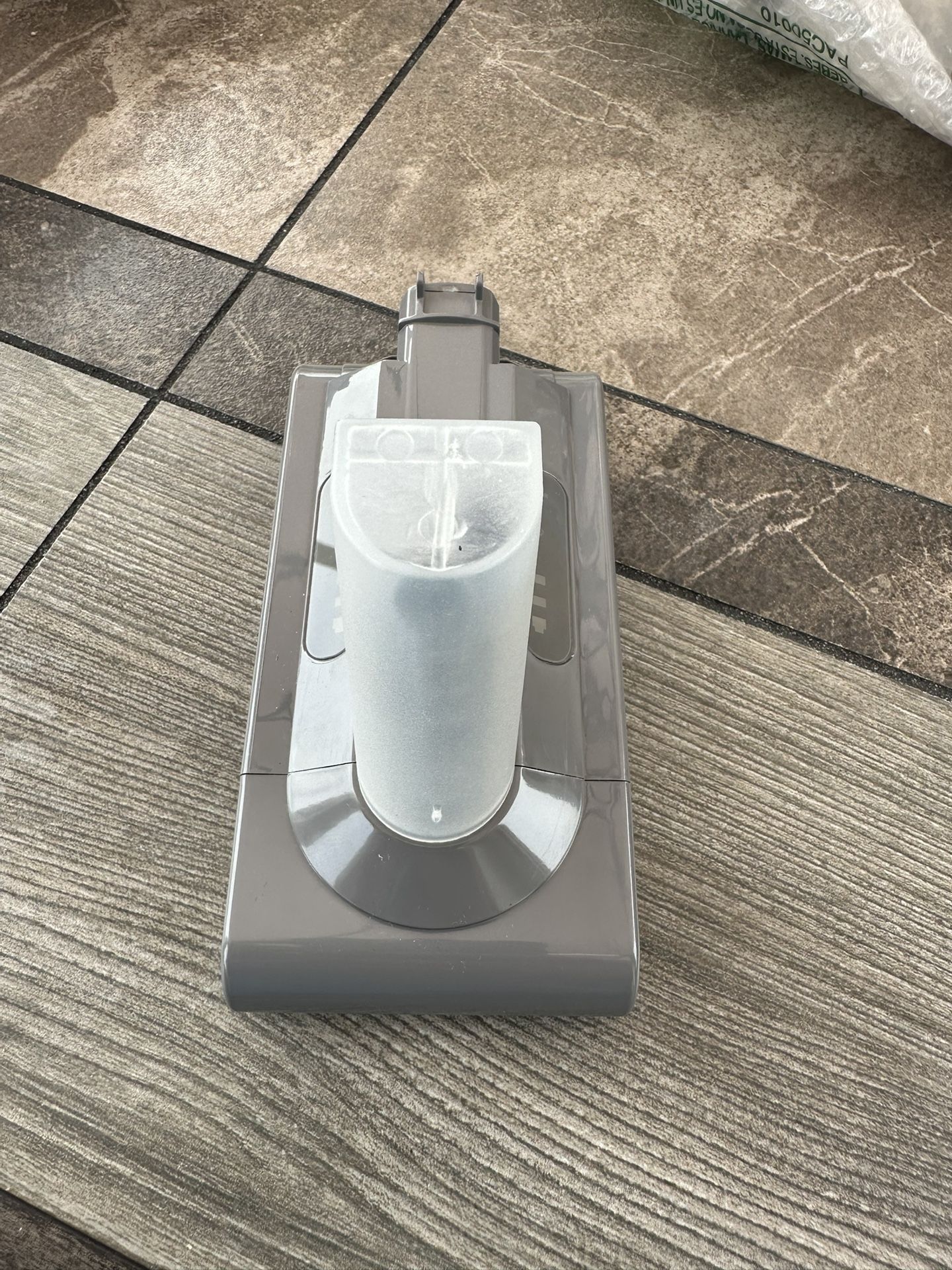 NEW 25.2V 6000mAh V10 Battery Replacement, Compatible with V10 Animal V10 Absolute V10 Fluffy V10 Motorhead SV12