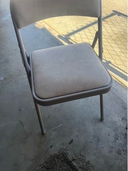 Nice cushion, folding chairs (6)