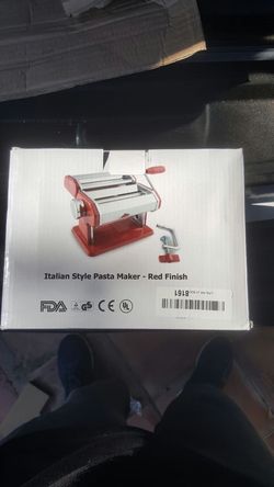 Professional Grade Italian style pasta maker