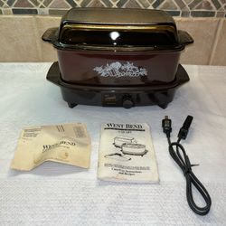 West Bend 4-Quart Slow Cooker/Griddle (Model 84114), Complete. Work Great, Hardly Used. Great for small places!