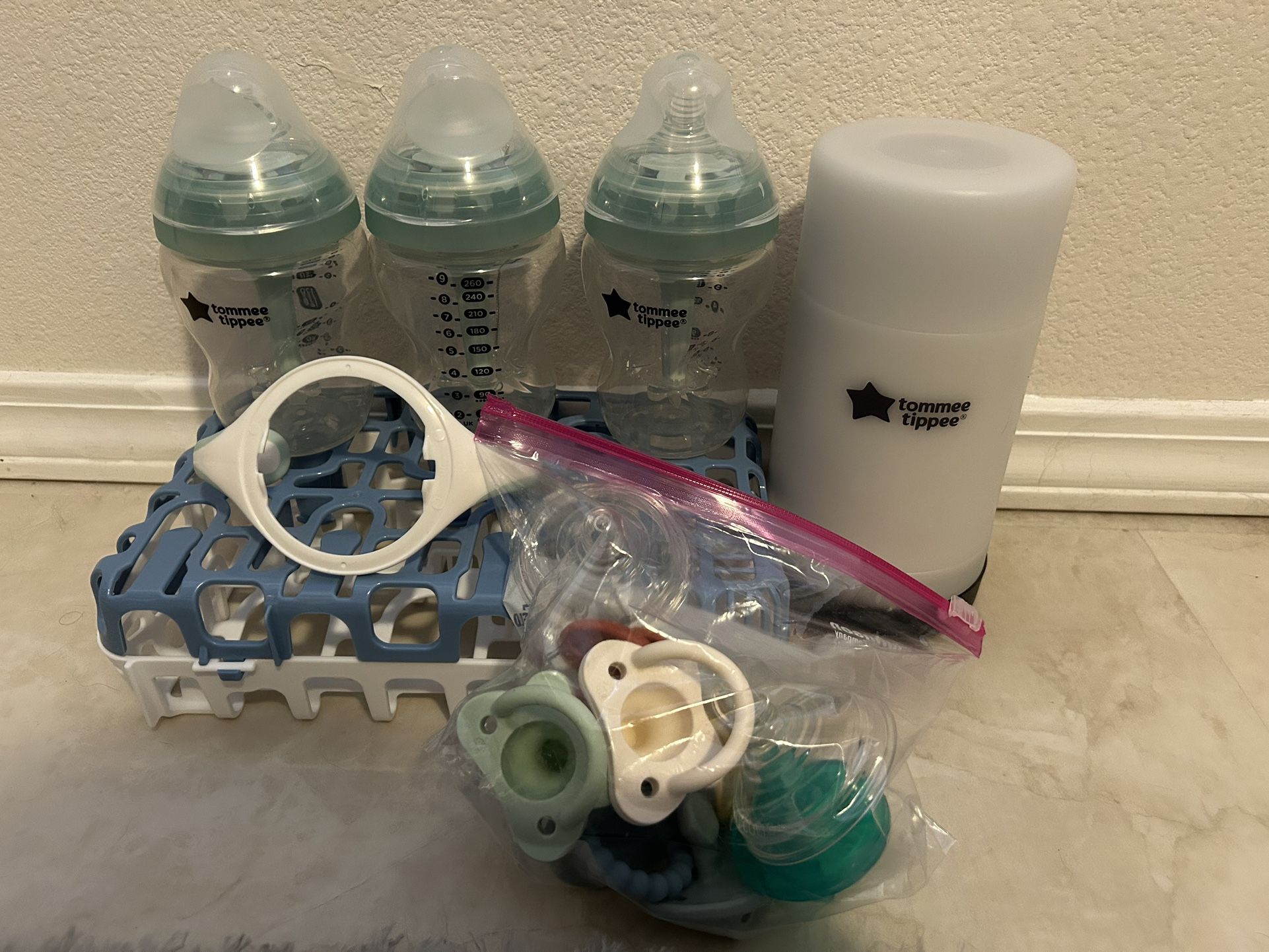 Baby Feeding Items