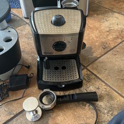 DeLonghi Espresso Machine 