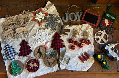 Free Christmas Ornaments