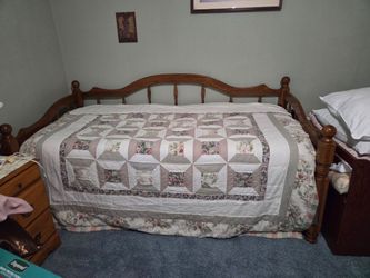 Country Style Spindle Trundle Daybed
