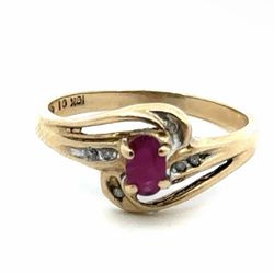 Woman’s Ladies 10k Yellow Gold Ruby Ring Size 6.5 GP3119570