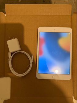 Refurbished IPad mini 4th gen WiFi and SIM card compatible