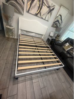 Base de cama queen size nueva