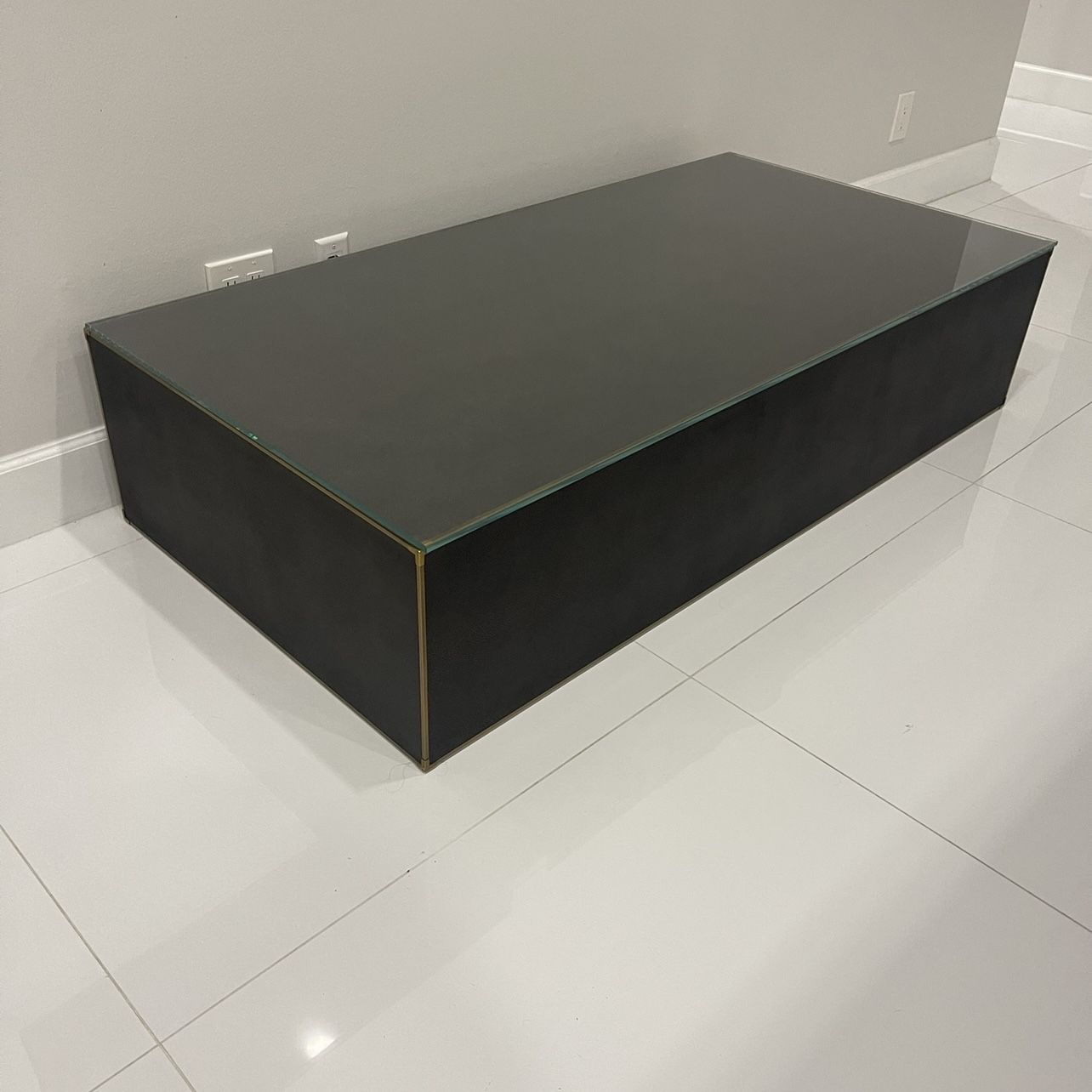 Restoration Hardware  COFFEE TABLE - 60in x 30in - Amazing Condition- Originally $2800     Asking $325