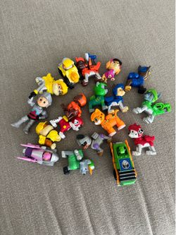 PAW Patrol Figure & Vehicle Bundle