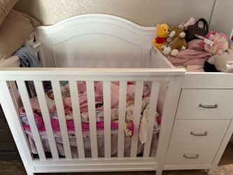 Baby crib