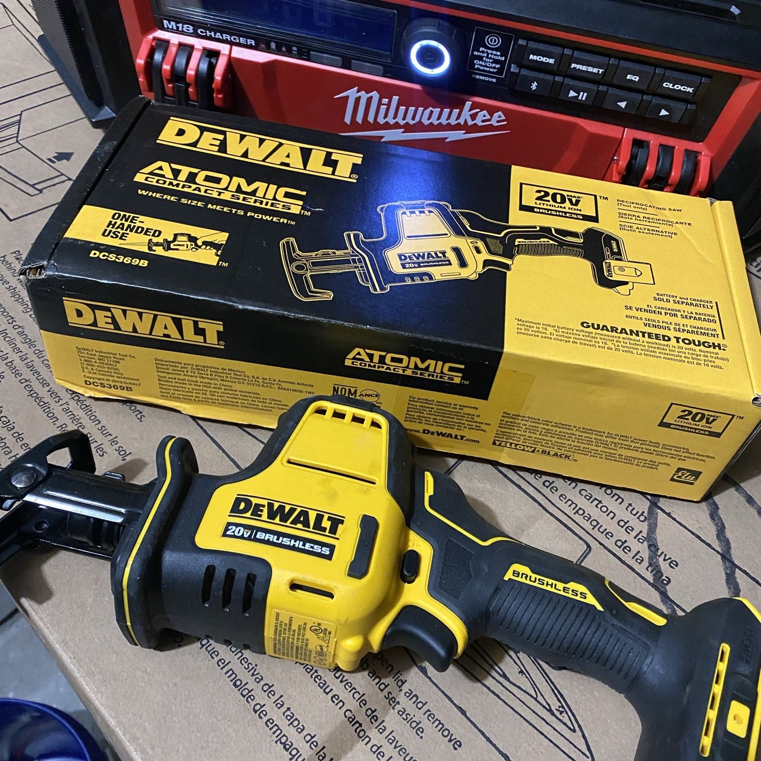 Dewalt atomic hacksaw sale