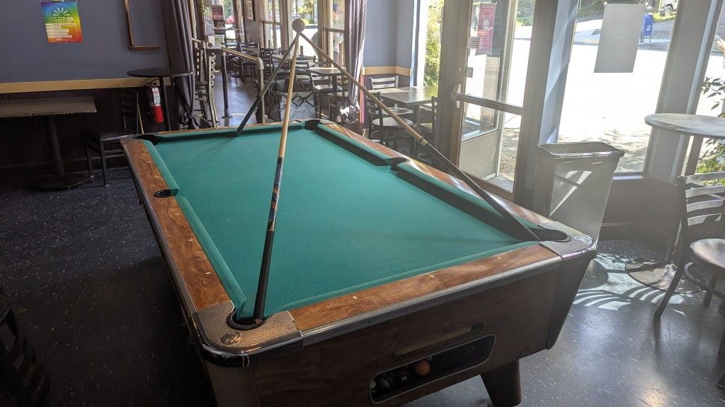 8 Ft Bar Pool Table