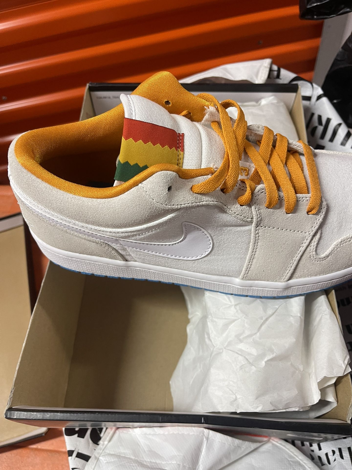 2014 Air Jordan 1 Low City Pack size 12 Los Angeles 641888-140 LA SHIPS NOW Nike