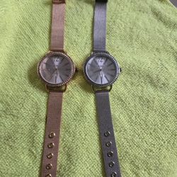 XOXO Women’s Watches – 2 Stylish Metal Band Watches 