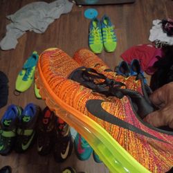 Mens Nike Shoes Size 13