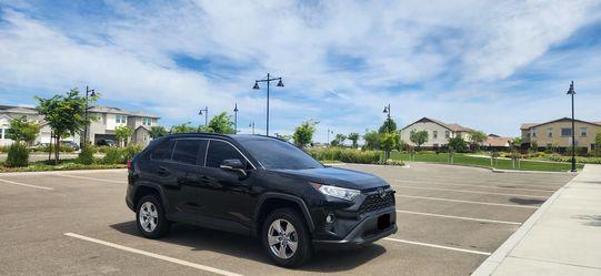 2021 Toyota RAV4 XLE AWD