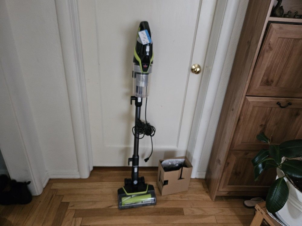 Brand New Bissel Powerglide Slim Pet Vacuum Corded Model 3070