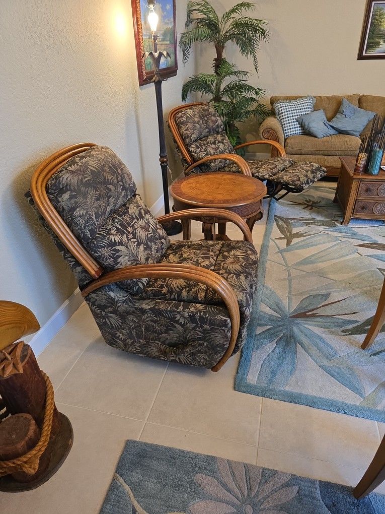 2 Rattan Reclining Chairs