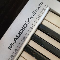M-Audio KeyStudio Keyboard 