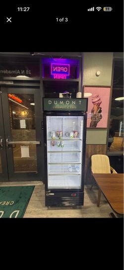 Elite Kitchen Supply Commercial Glass Door Refrigerator