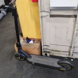 Scooter Nineboit
