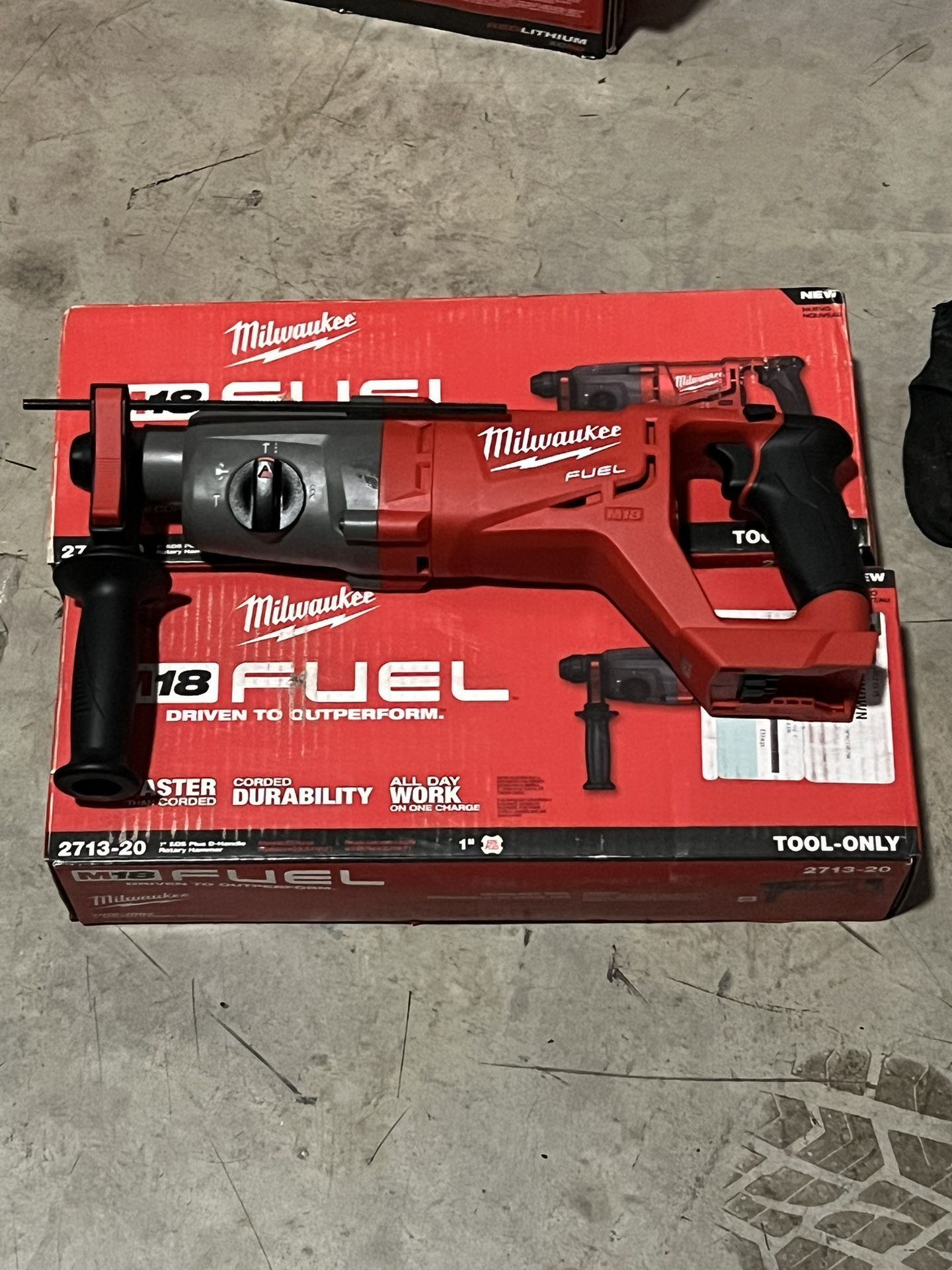 Milwaukee Fuel Rotary Hammer Drill Tool Only New Nuevo $180